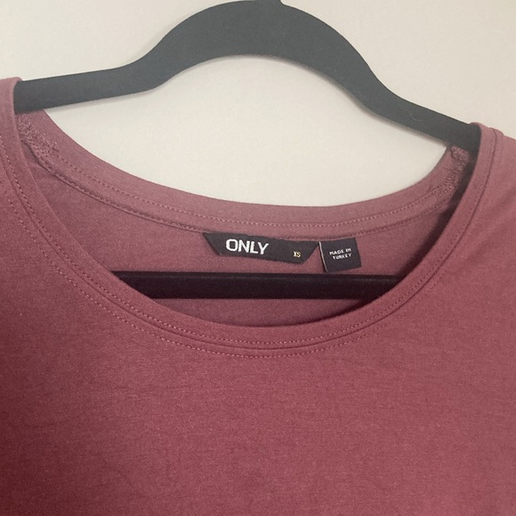 ONLY relaxed fit, cuff-sleeve tshirt - Picture 3 of 5